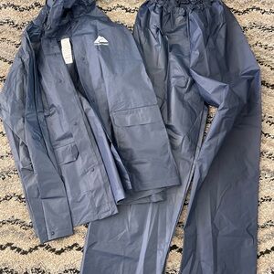 Ozark Trail Navy Blue Rain Jacket and Pants Set